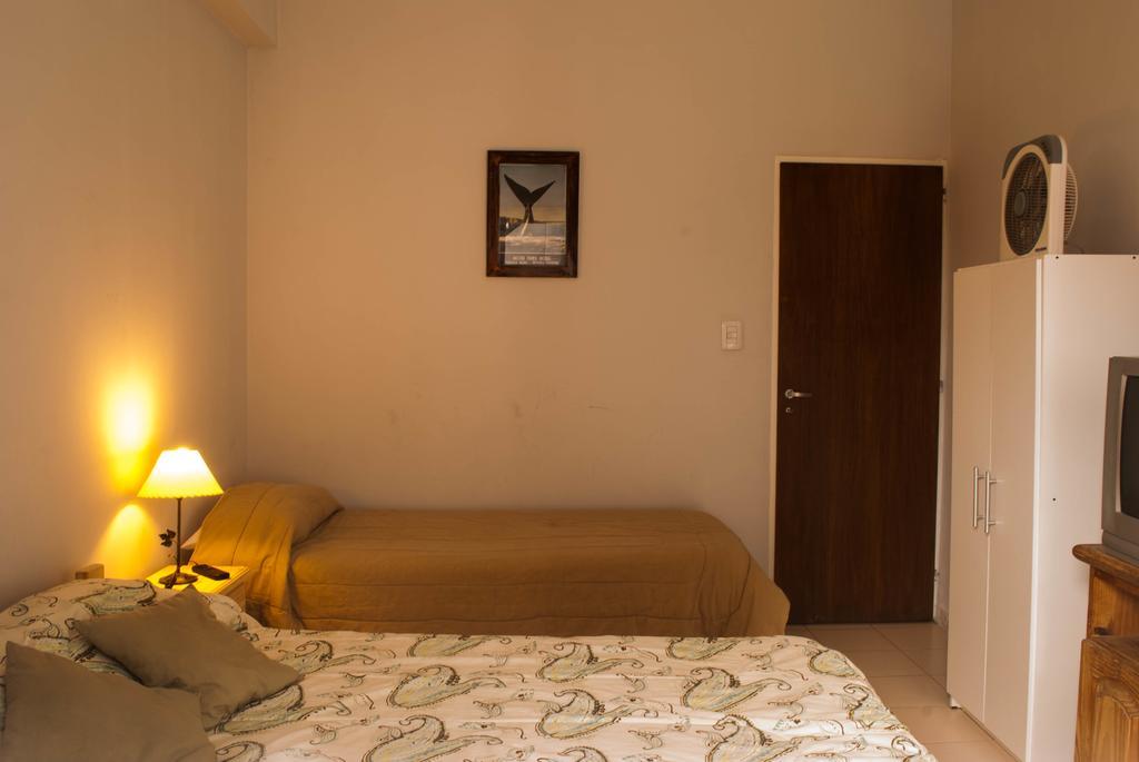 Loica Hostel Пуерто-Мадрін Екстер'єр фото