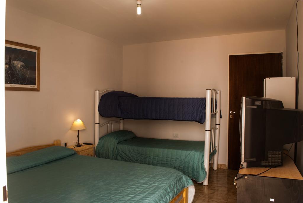 Loica Hostel Пуерто-Мадрін Екстер'єр фото