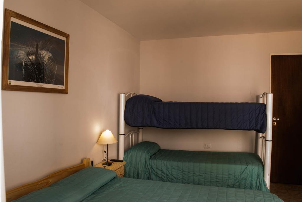 Loica Hostel Пуерто-Мадрін Екстер'єр фото